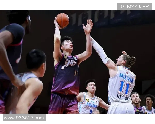 第34轮激战吉林队迎战辽宁队争夺季后赛名额的关键之战